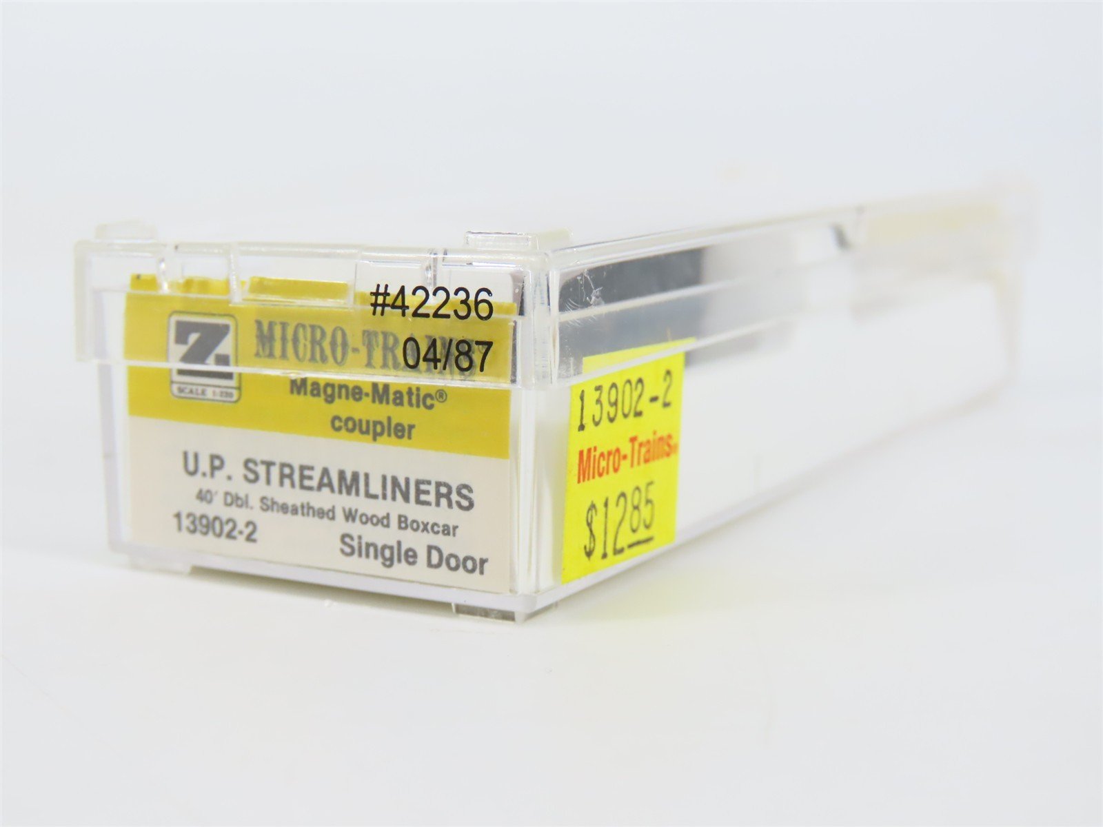 Z Scale Kadee Micro-Trains MTL 13902-2 UP Streamliners 40' Box Car #42236
