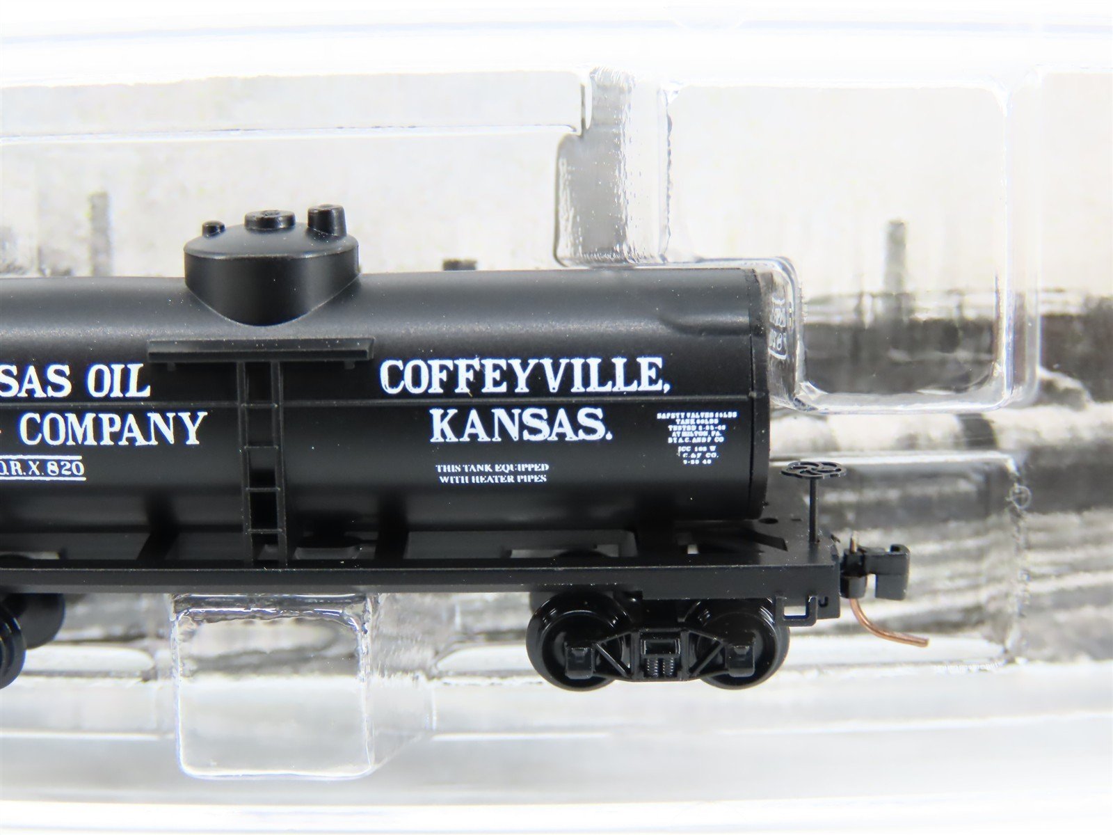 Z Scale Micro-Trains MTL 53000412 KORX Kansas Oil 39' Single Dome Tank Car #820