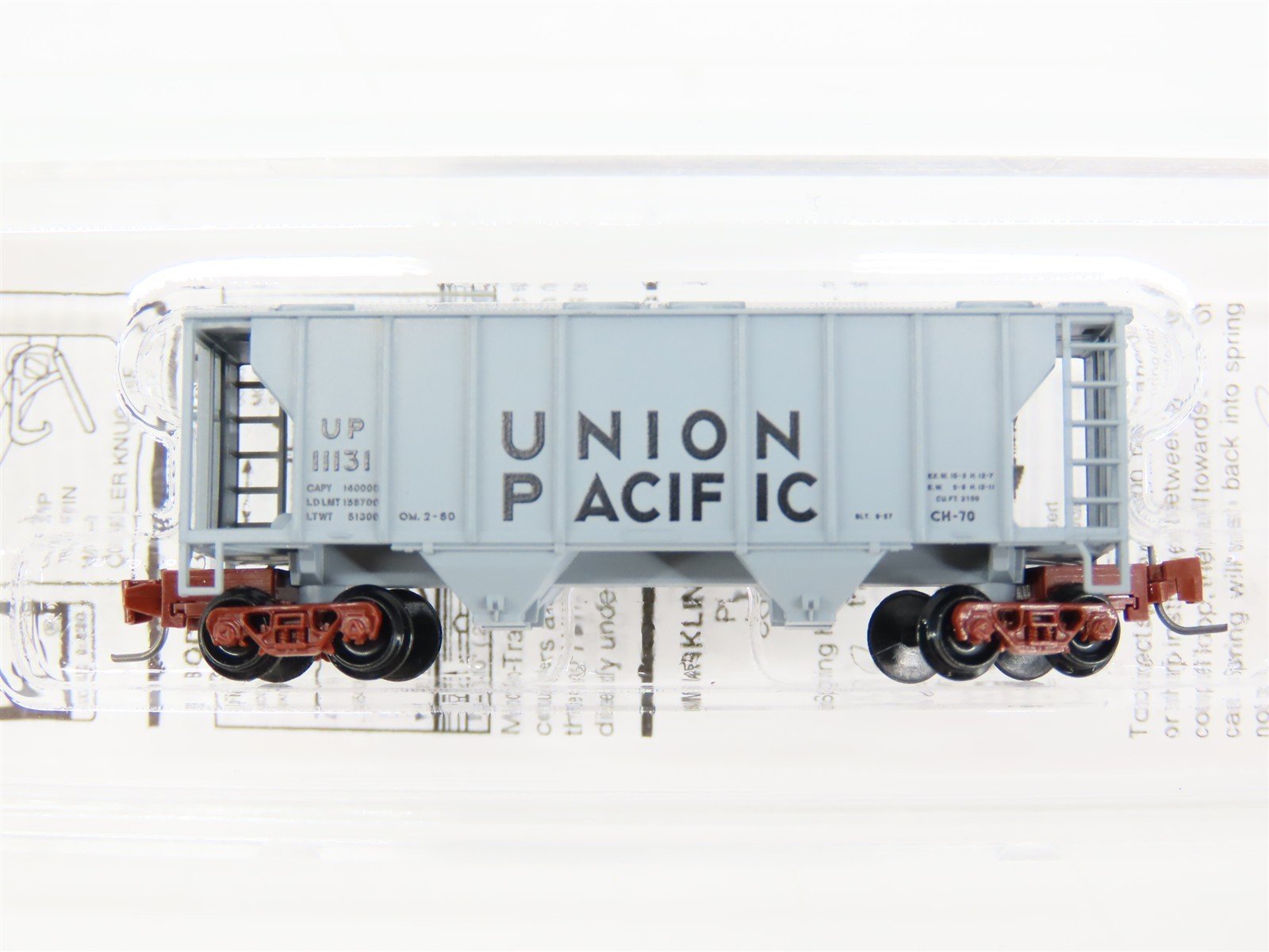 Z Scale Micro-Trains MTL 53100081 UP Union Pacific 2-Bay Covered Hopper #11131