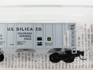 Z Scale Micro-Trains MTL 53100111 ISPX U.S. Silica 2-Bay Covered Hopper #10004