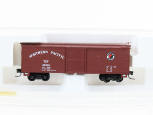 Z Scale Kadee Micro-Trains MTL 13901-2 NP Northern Pacific 40' Boxcar #38572