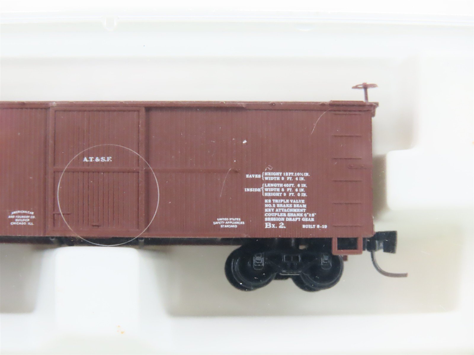 Z Scale Micro-Trains MTL 13905-2 ATSF Santa Fe 40' Woodside Boxcar #38693