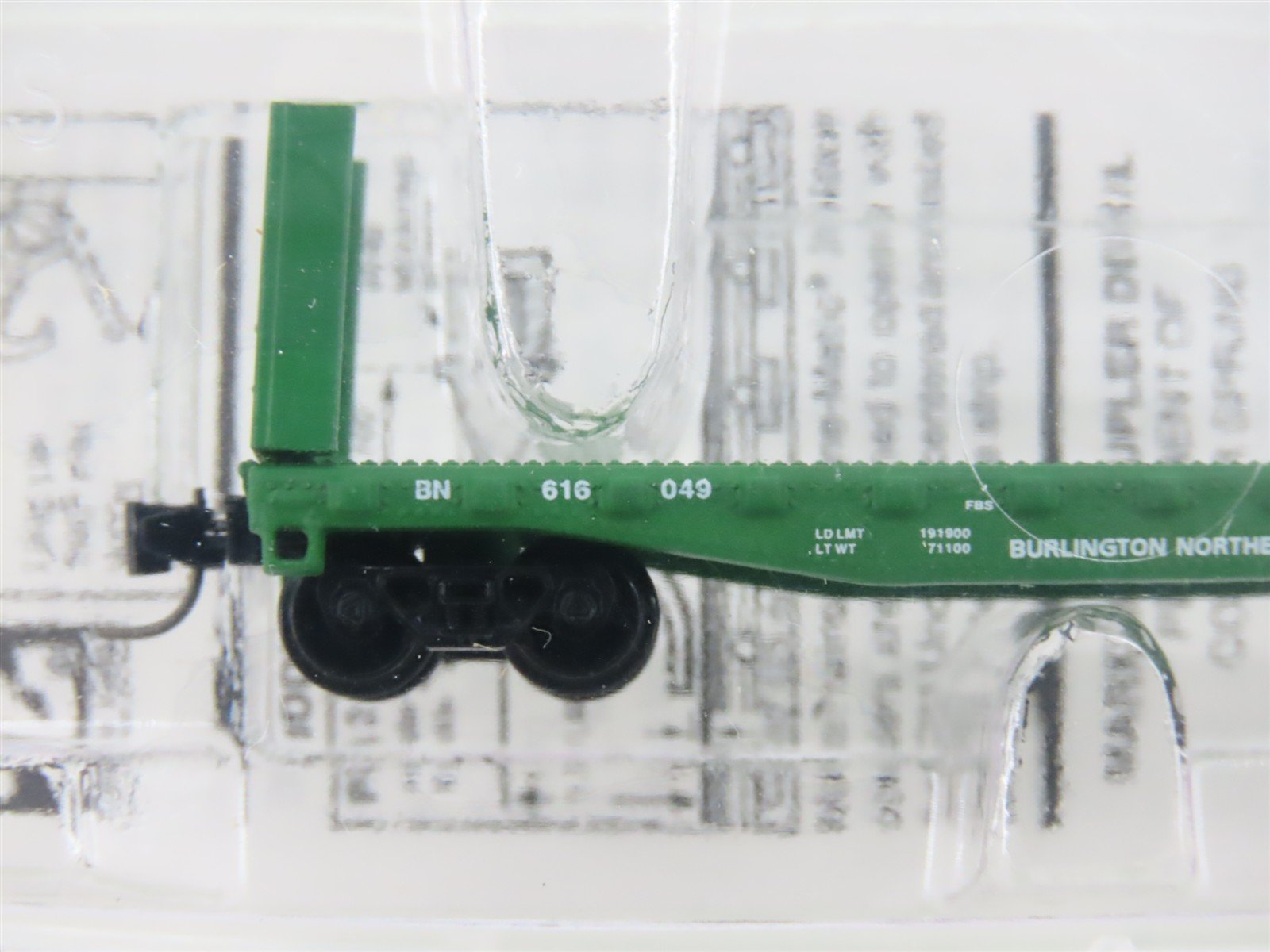 Z Scale Micro-Trains 14607-2 BN Burlington Northern 40' Bulkhead Flatcar #616049