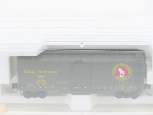 Z Scale Micro-Trains 14134-2 GN Great Northern 40' Standard Boxcar #2538