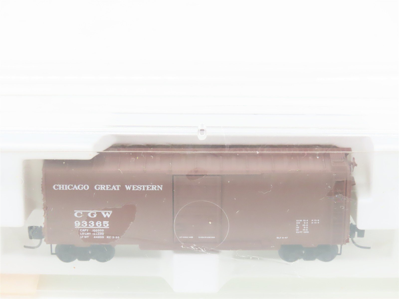 Z Micro-Trains 14139-2 CGW Chicago Great Western 40' Standard Boxcar #93365