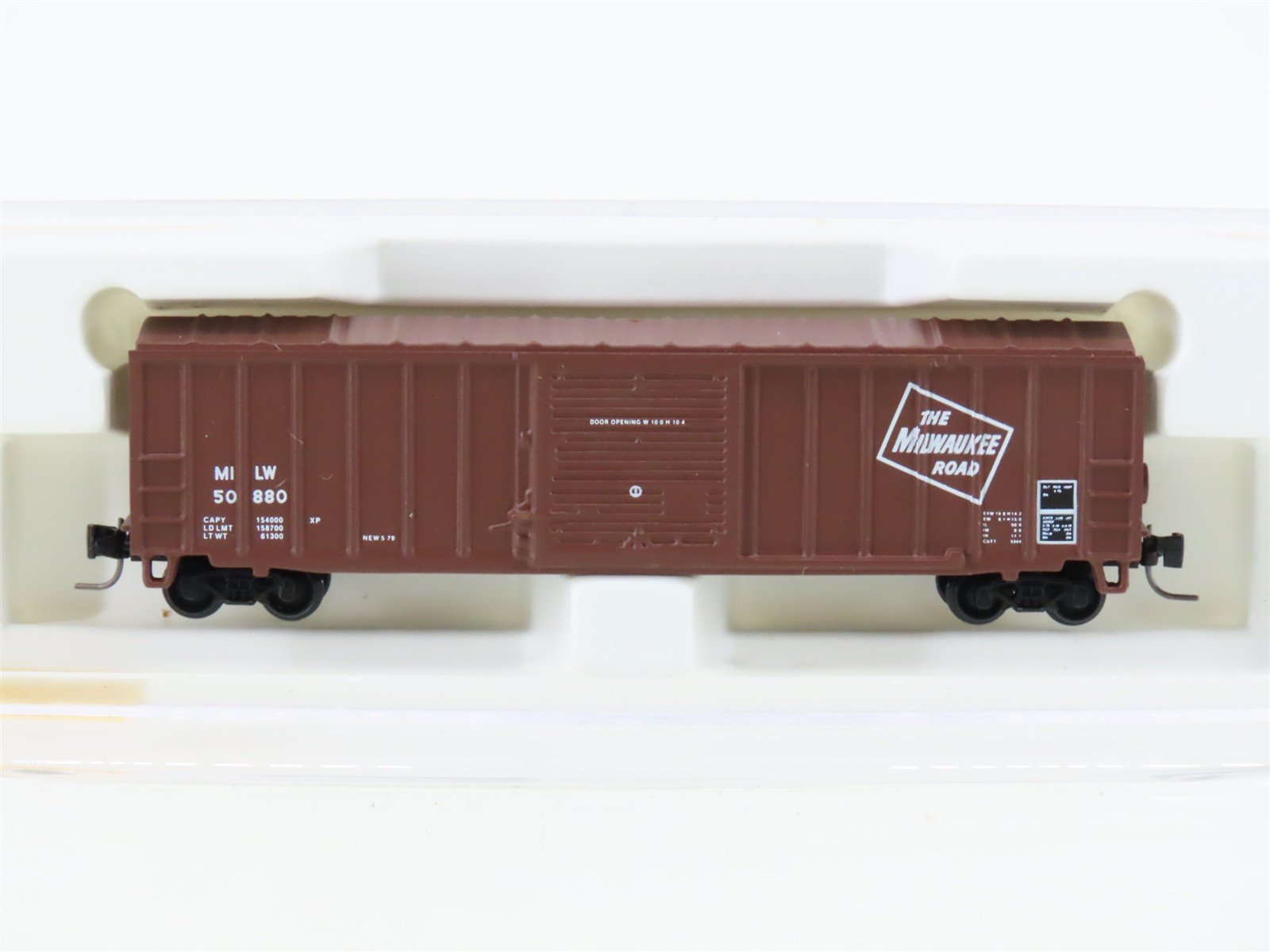 Z Scale Micro-Trains MTL 14208-2 MILW Milwaukee Road 40' Standard Boxcar #50880