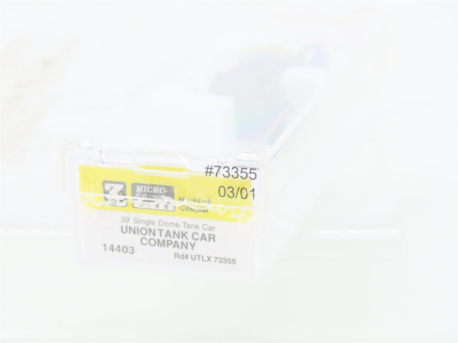 Z Scale Micro-Trains MTL 14403 UTLX Union Tank Co Single Dome Tankcar #73355