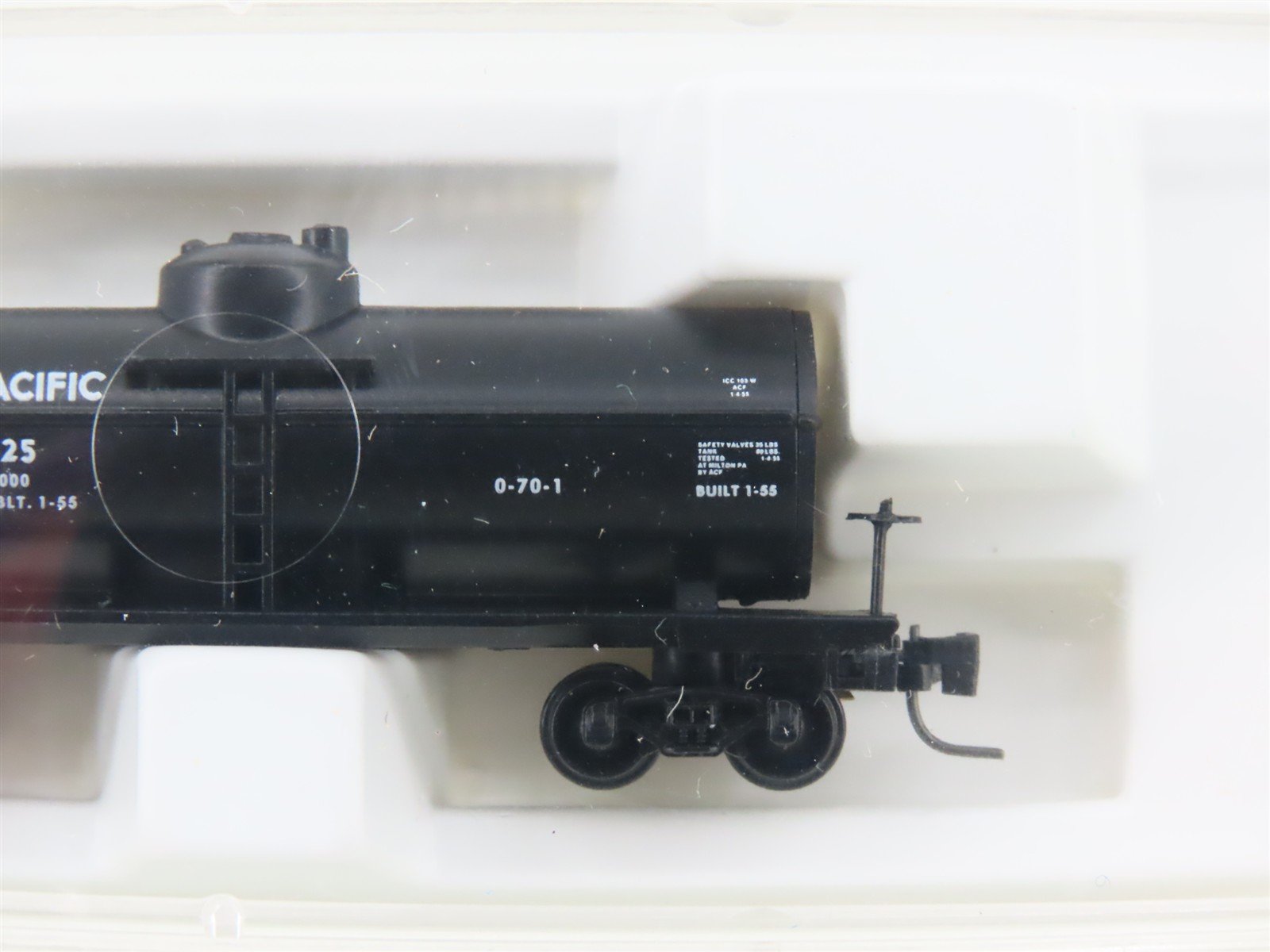 Z Kadee Micro-Trains MTL 14405-2 UP Union Pacific Single Dome Tankcar #70125