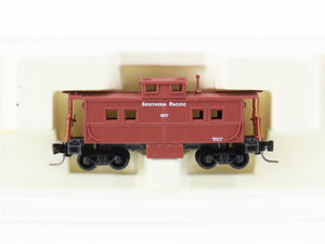 Z Scale Micro-Trains MTL 14711-2 SP Southern Pacific Caboose #607