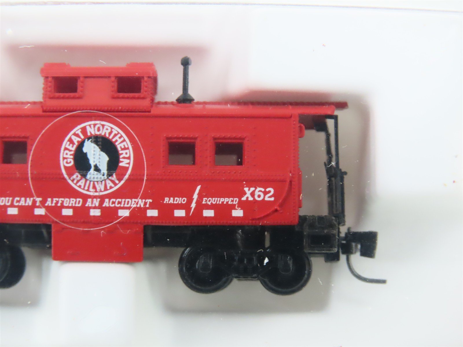 Z Scale Micro-Trains MTL 14715-2 GN Great Northern Caboose #X62