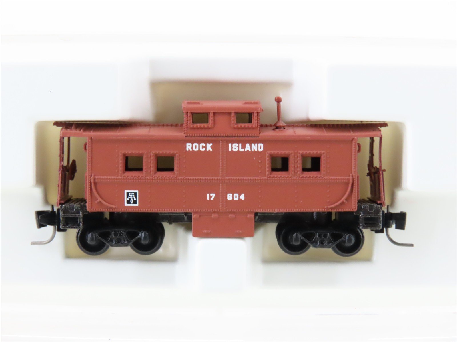 Z Scale Kadee Micro-Trains MTL 14704-2 RI Rock Island Caboose #17604