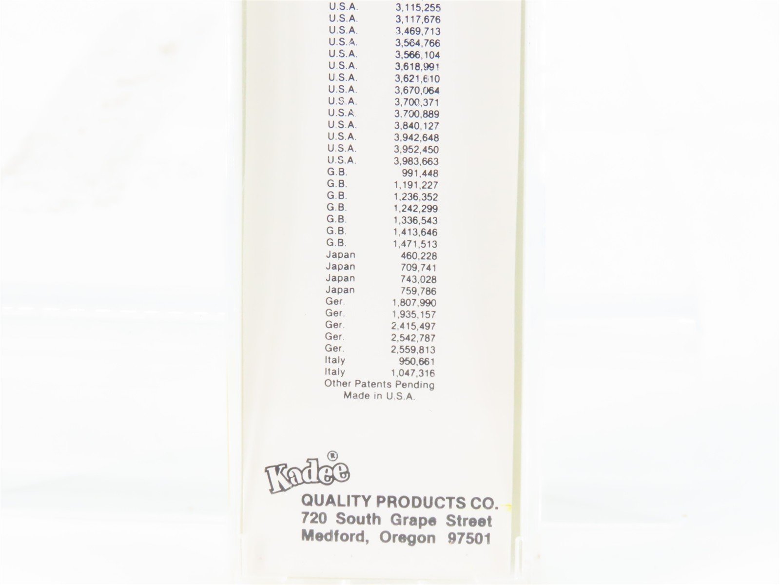 Z Scale Kadee Micro-Trains MTL 14704-2 RI Rock Island Caboose #17604