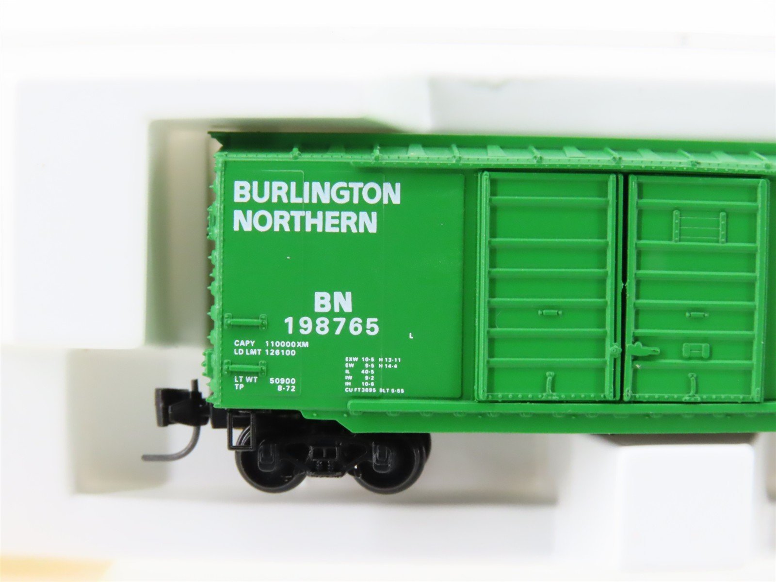 Z Scale Micro-Trains MTL 14811-2 BN Burlington Northern 40' Boxcar #198765