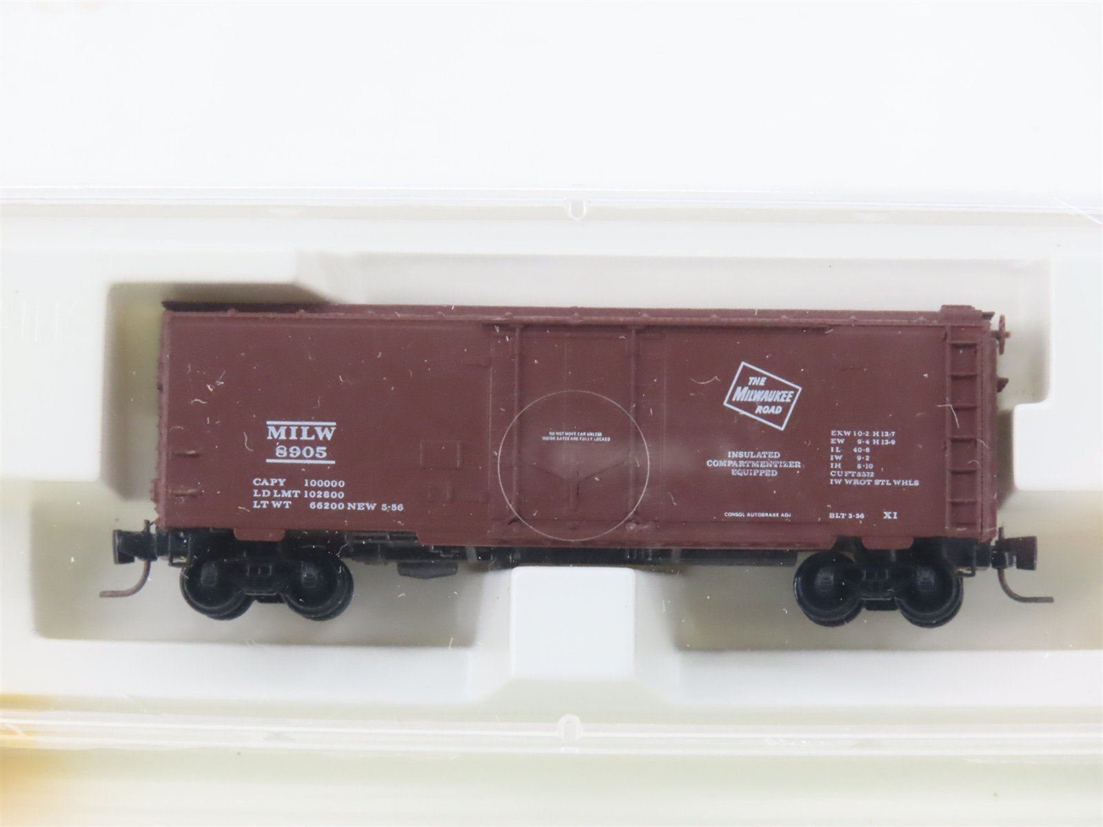 Z Scale Micro-Trains MTL 14912-2 MILW Milwaukee Road 40' Boxcar #8905