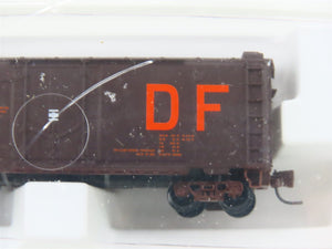 Z Scale Micro-Trains MTL 14919-2 CGW Chicago Great Western 40' Boxcar #382