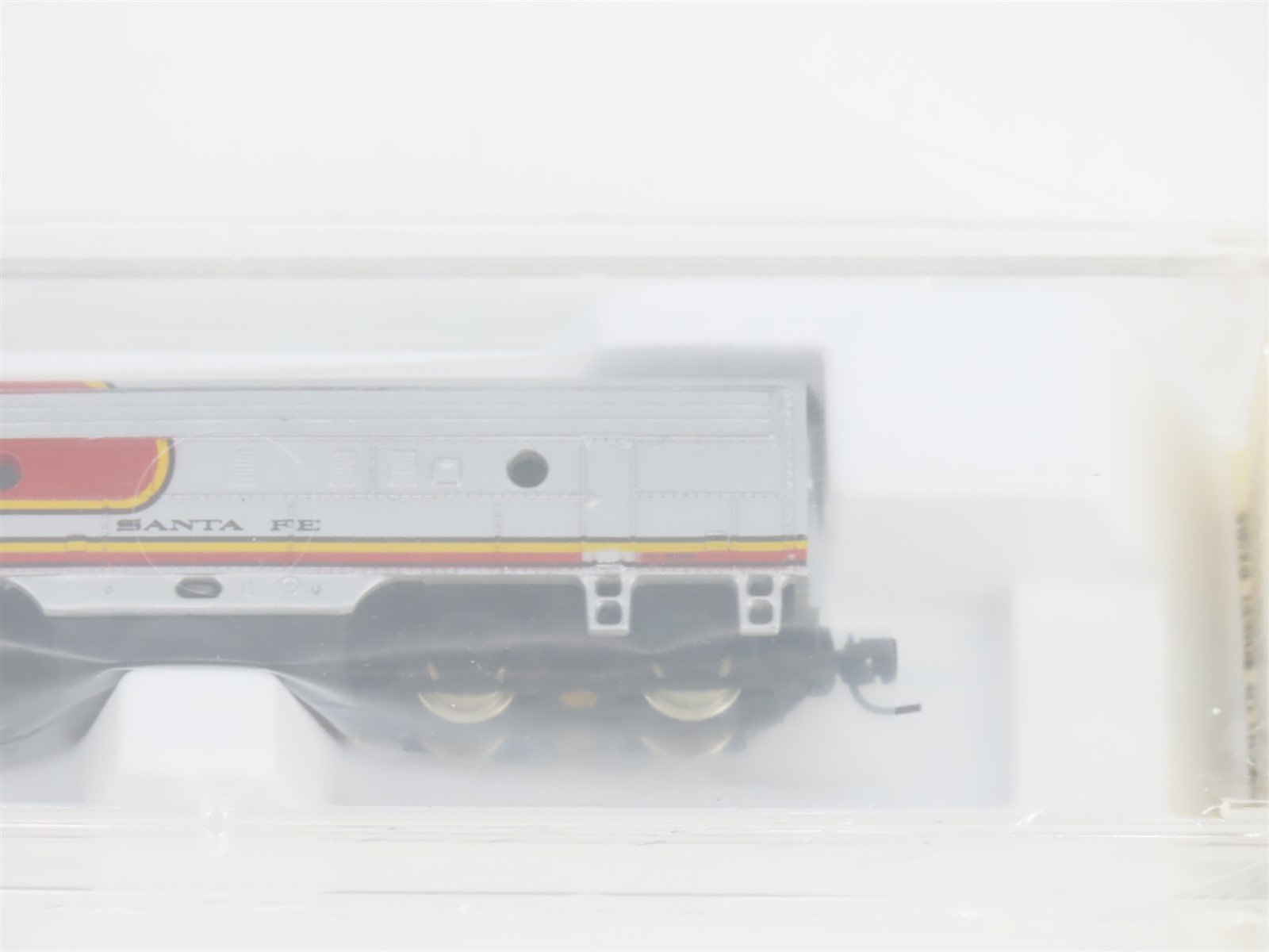 Z Scale Micro-Trains MTL 14007-2 ATSF Santa Fe F7A Diesel Locomotive #330 SEALED