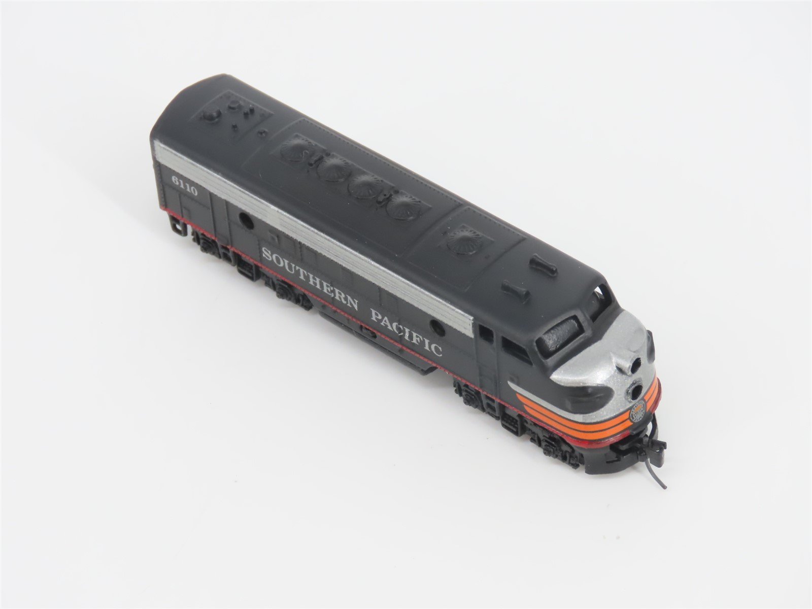 Z Scale Micro-Trains MTL 14004-2 SP Southern Pacific F7A Diesel Locomotive #6110