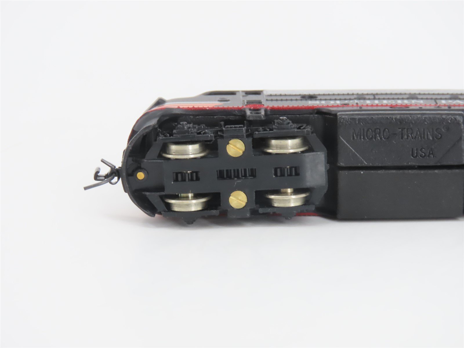 Z Scale Micro-Trains MTL 14004-2 SP Southern Pacific F7A Diesel Locomotive #6110