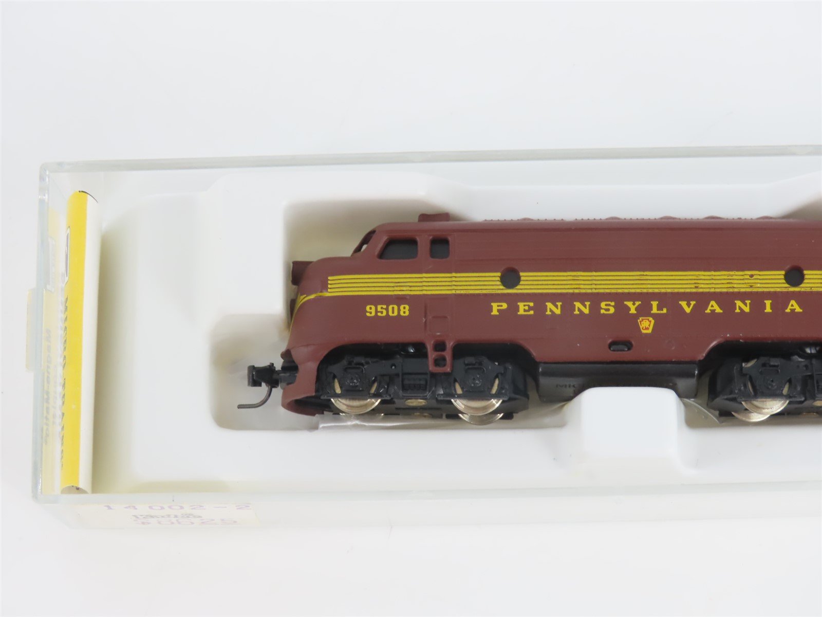 Z Scale Micro-Trains MTL 14002-2 PRR Pennsylvania F7A Diesel Locomotive #9508