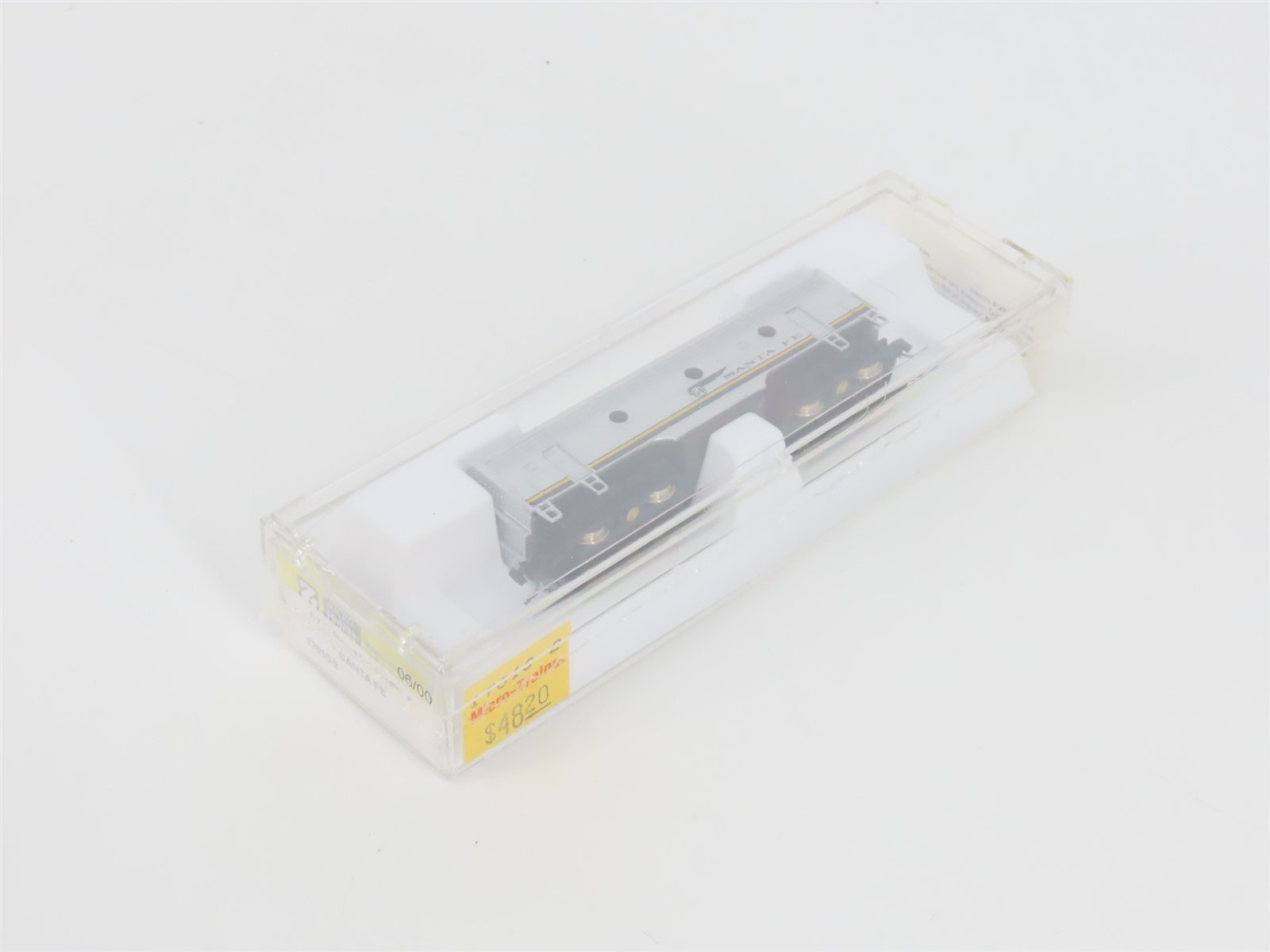 Z Micro-Trains MTL 17010-2 ATSF Santa Fe F7B Diesel Locomotive Sealed/UNPOWERED