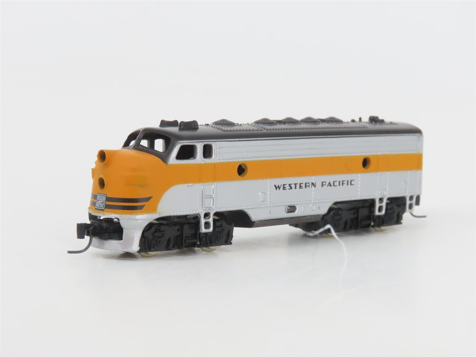 Z Scale Micro-Trains MTL 12006-2 WP Western Pacific F7A Diesel Loco UNPOWERED