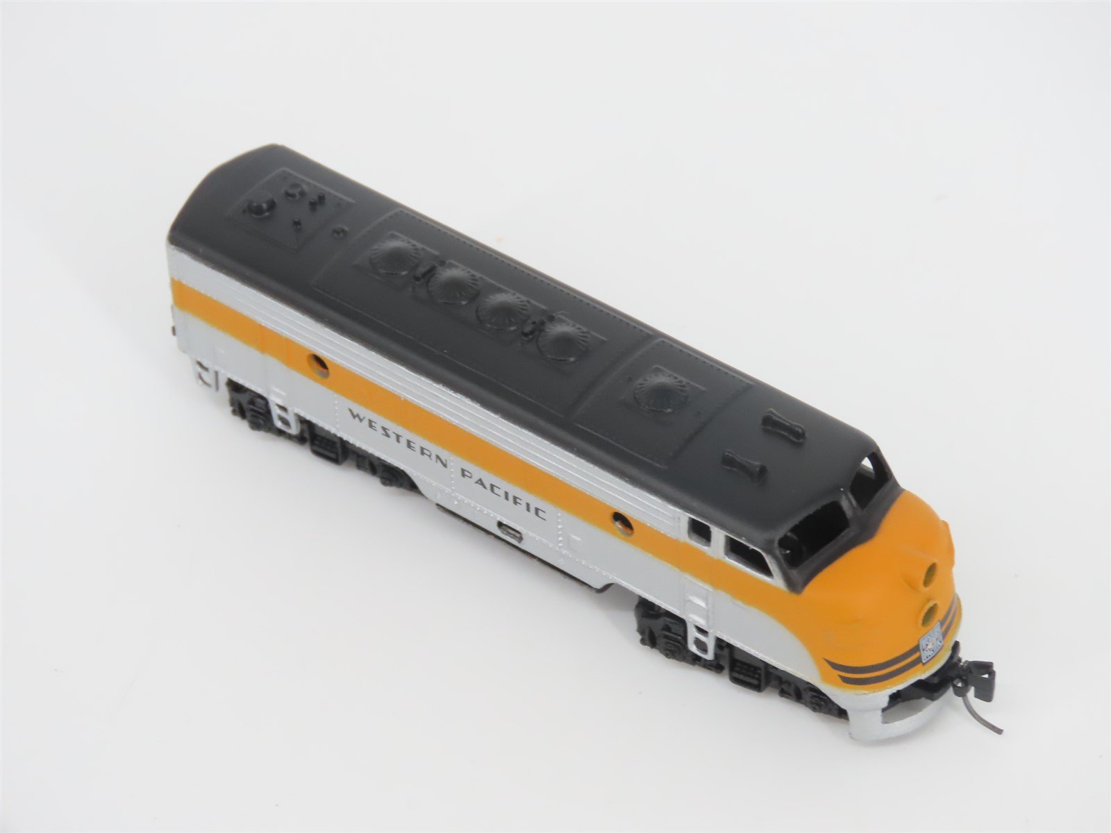 Z Scale Micro-Trains MTL 12006-2 WP Western Pacific F7A Diesel Loco UNPOWERED