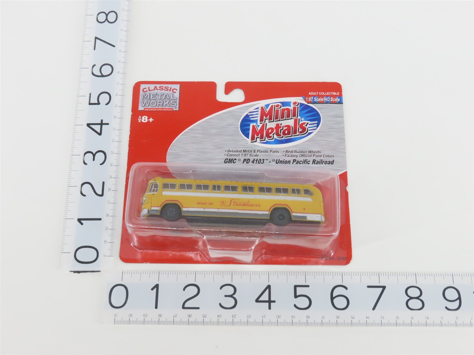 HO 1/87 Classic Metal Works Mini Metals 32105 UP Union Pacific Streamliners Bus