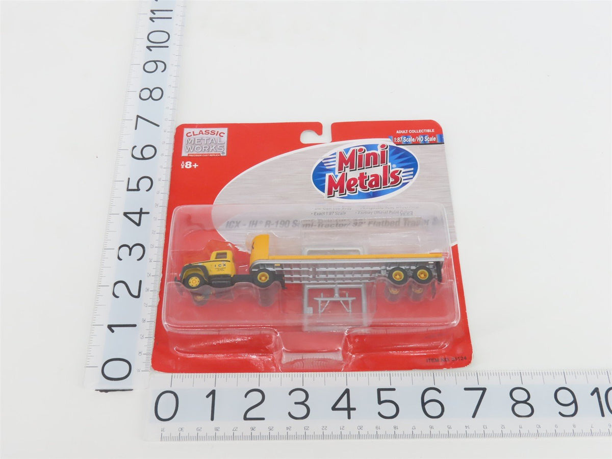 HO Classic Metal Works Mini Metals Die-Cast 31124 ICX-IH R-190 Tractor Trailer