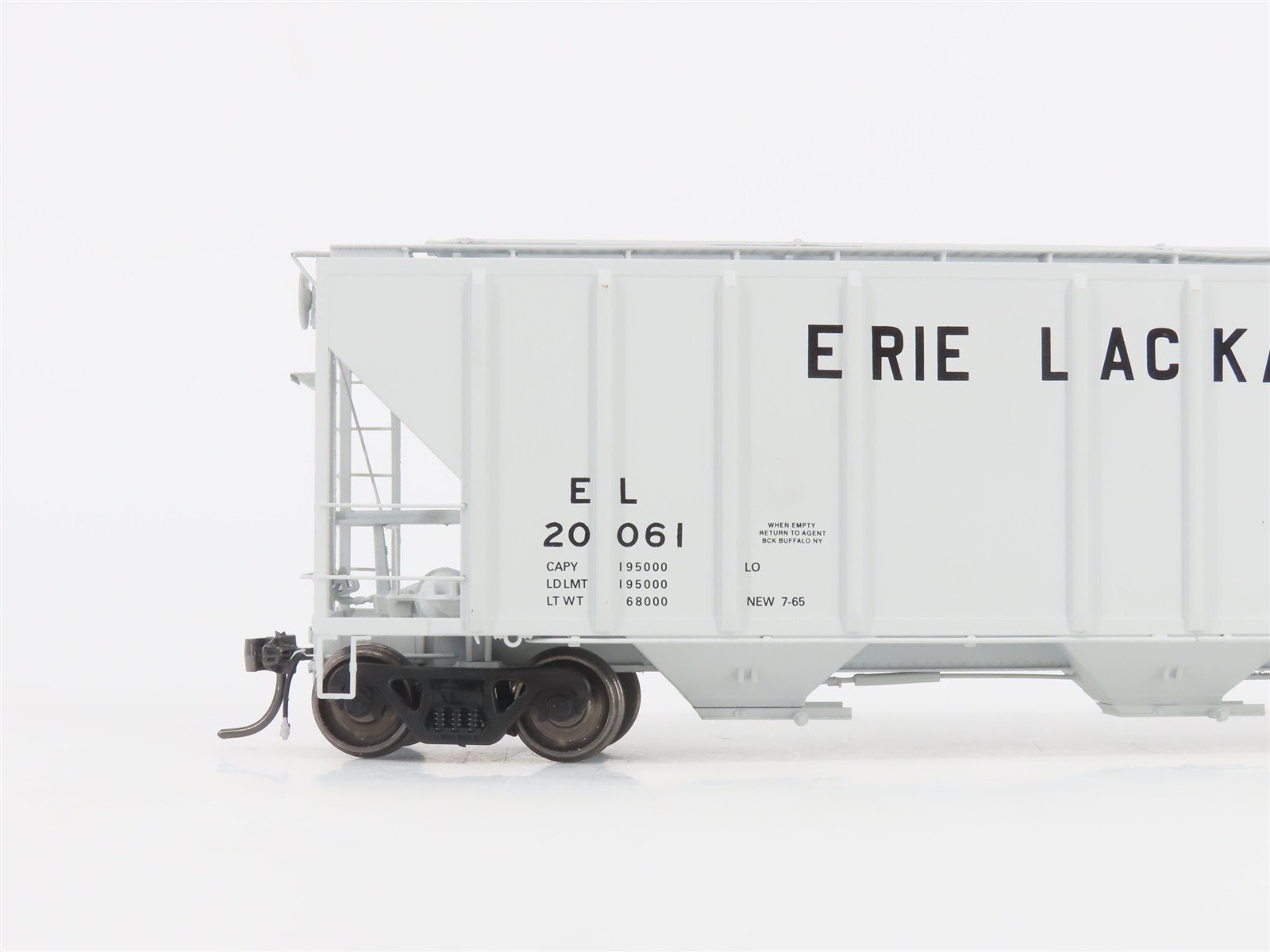 HO Scale ExactRail Platinum EP-80174-4 EL Erie Lackawanna 3-Bay Hopper #20061
