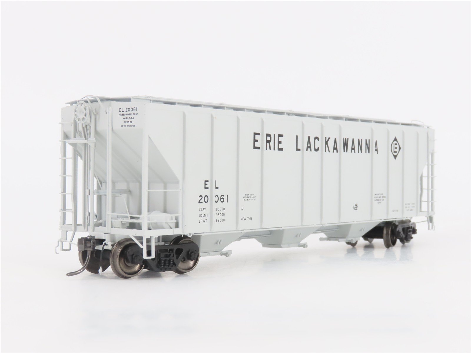 HO Scale ExactRail Platinum EP-80174-4 EL Erie Lackawanna 3-Bay Hopper #20061