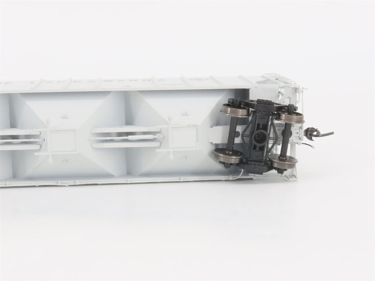 HO Scale ExactRail Platinum EP-80174-4 EL Erie Lackawanna 3-Bay Hopper #20061