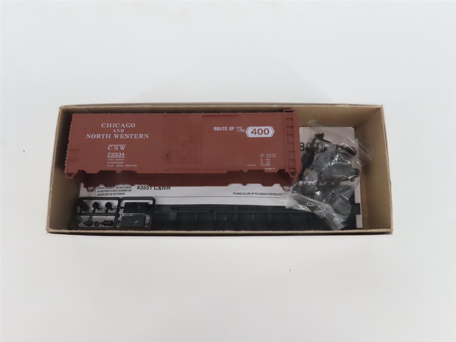 LOT of 3 HO Scale Accurail Kits CNJ/CNW/ATSF 40' Box Cars