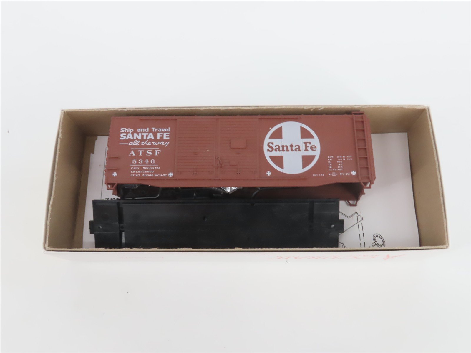 LOT of 3 HO Scale Accurail Kits CNJ/CNW/ATSF 40' Box Cars