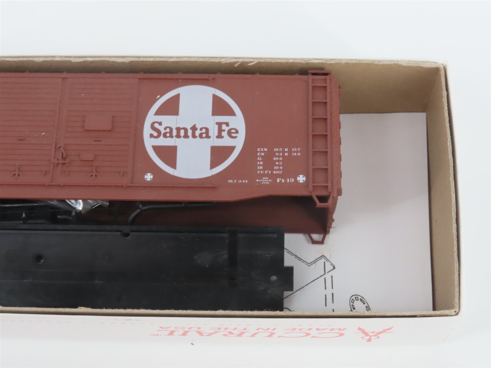 LOT of 3 HO Scale Accurail Kits CNJ/CNW/ATSF 40' Box Cars