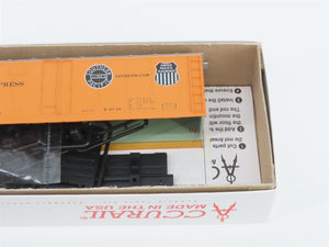 LOT of 2 HO Scale Accurail Kits PFE Pacific Fruit Express 40' Steel Reefers