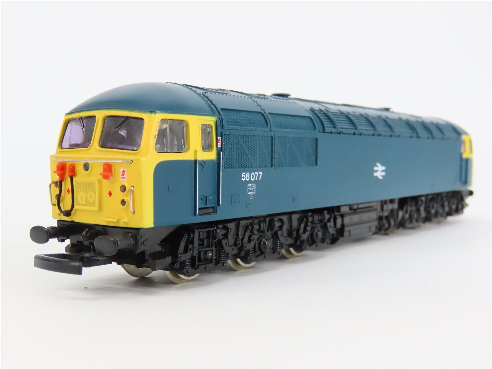 OO Scale Mainline BR British Rail Class 56 Diesel Locomotive #77