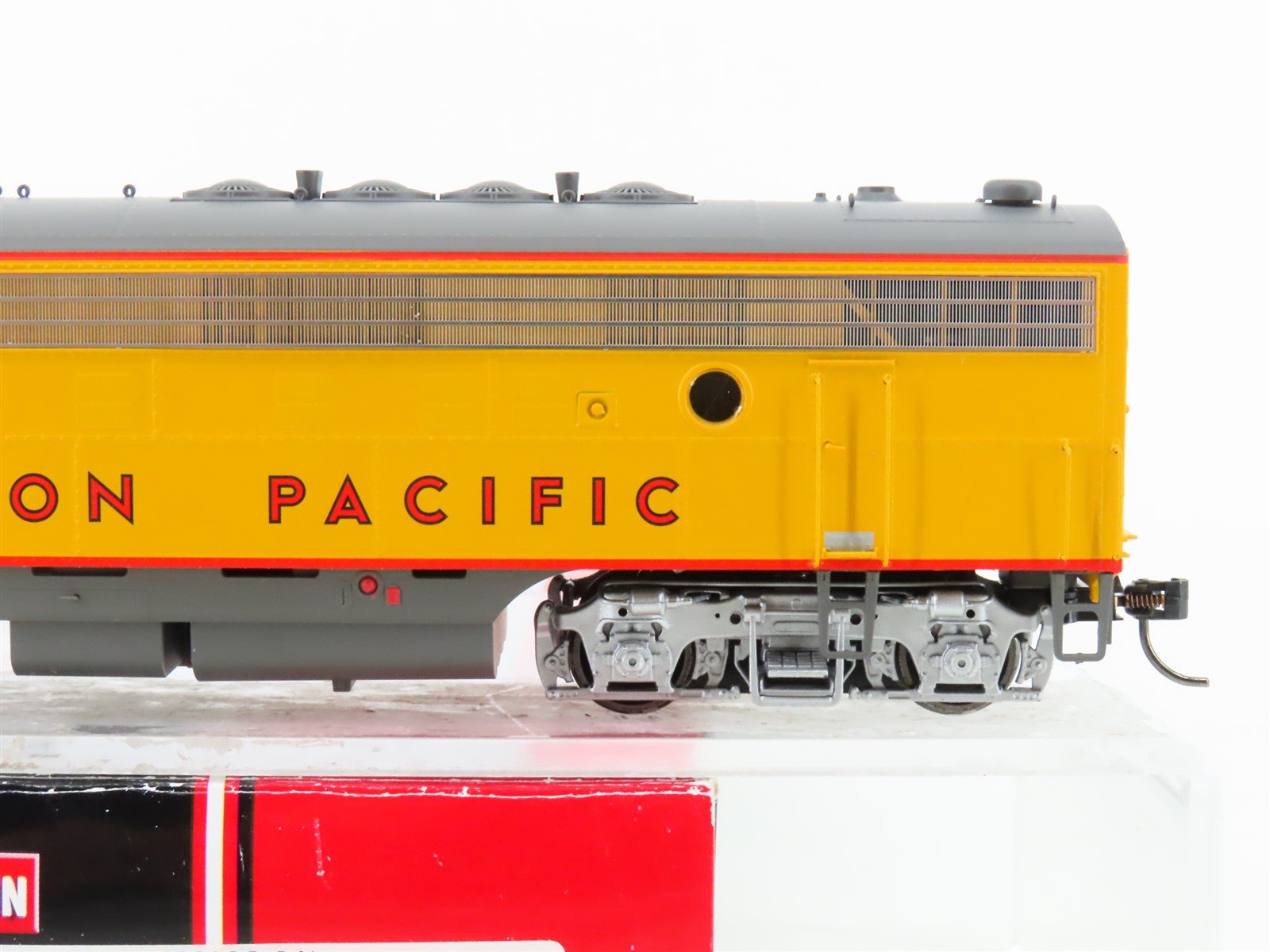 HO InterMountain 49939S-04 UP Union Pacific EMD FP7A Diesel #912 w/ DCC & Sound