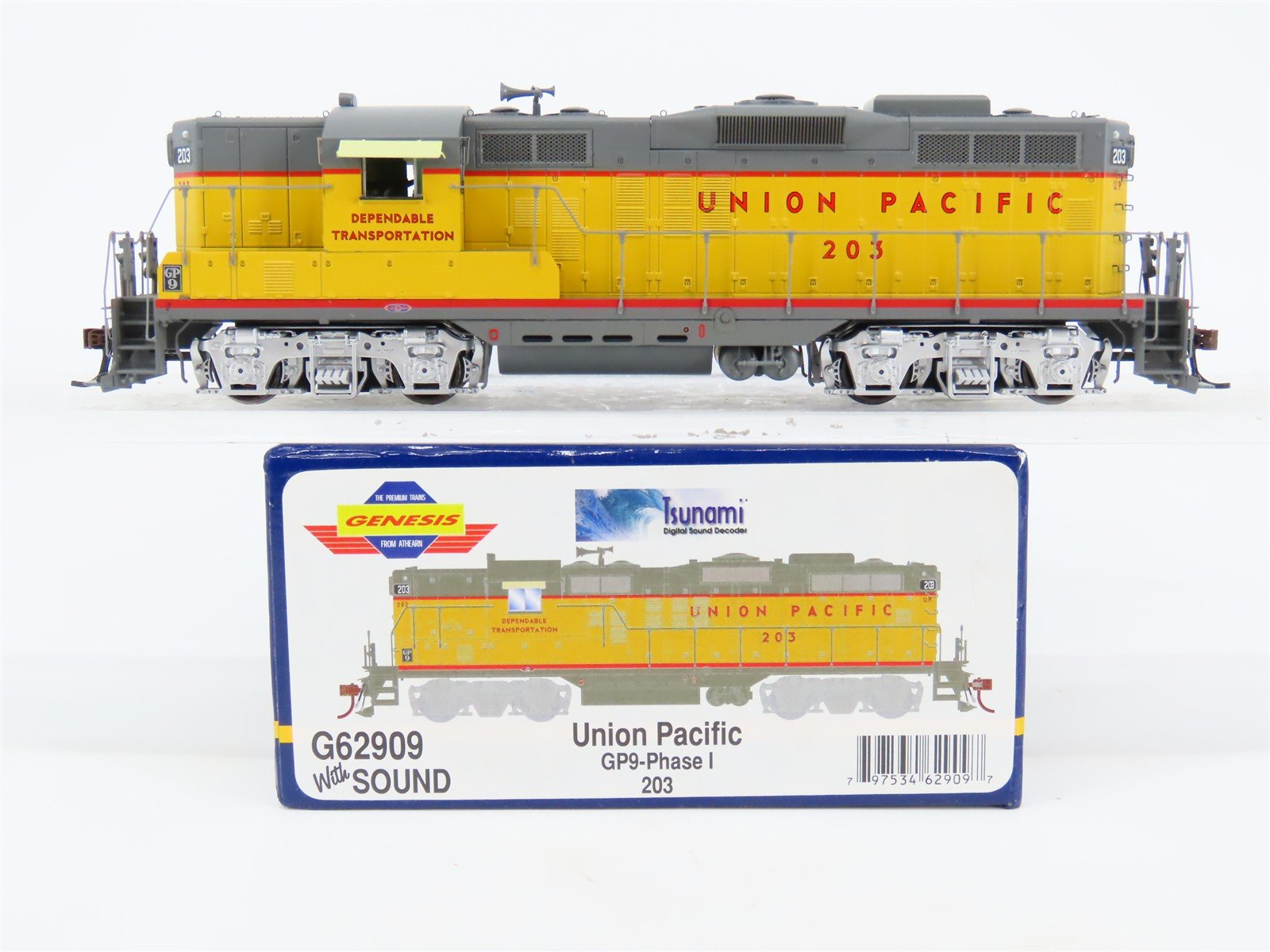 HO Athearn Genesis G62909 UP Union Pacific GP9 Ph. I Diesel #203 w/ DCC & Sound