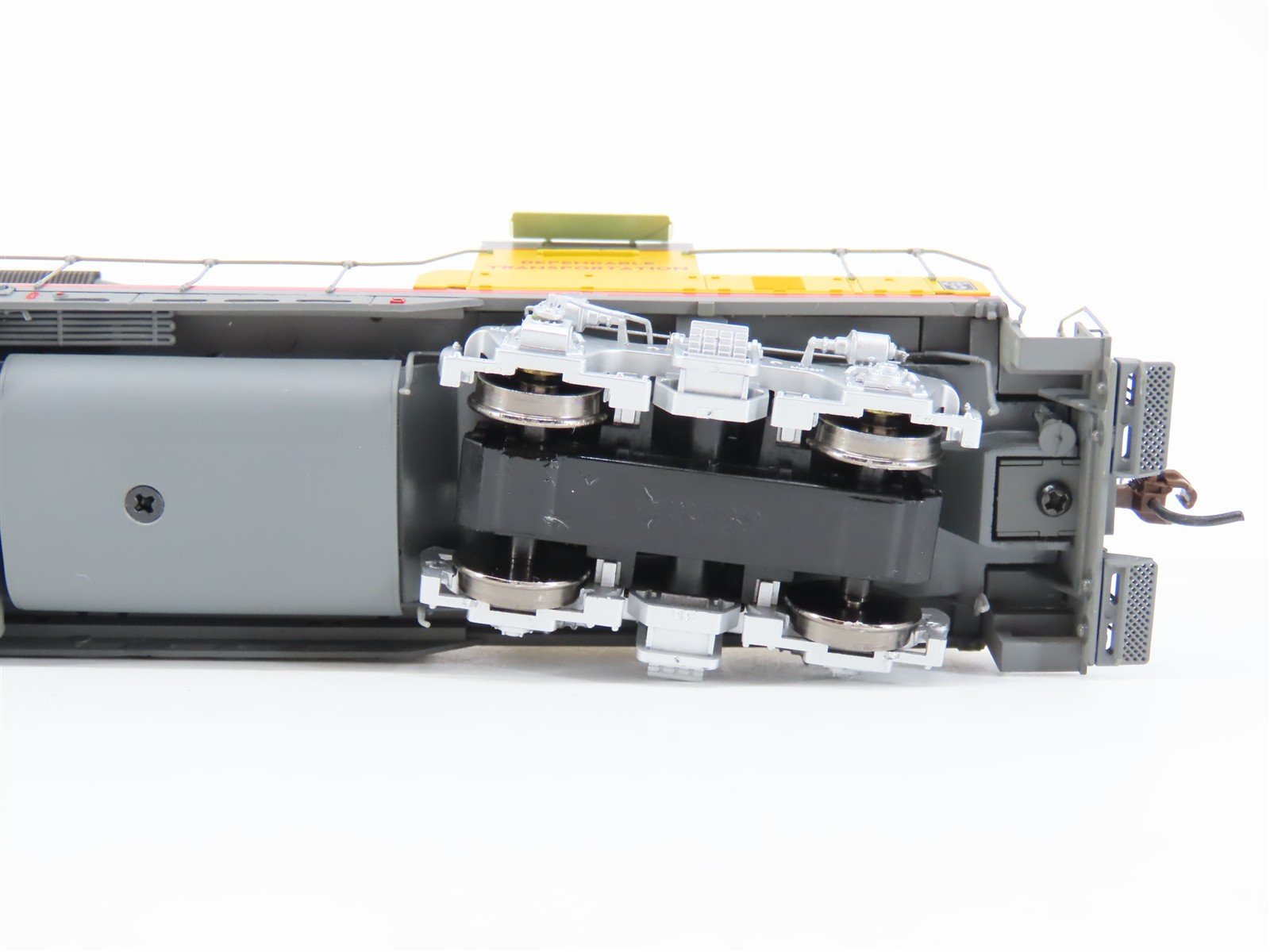 HO Athearn Genesis G62909 UP Union Pacific GP9 Ph. I Diesel #203 w/ DCC & Sound