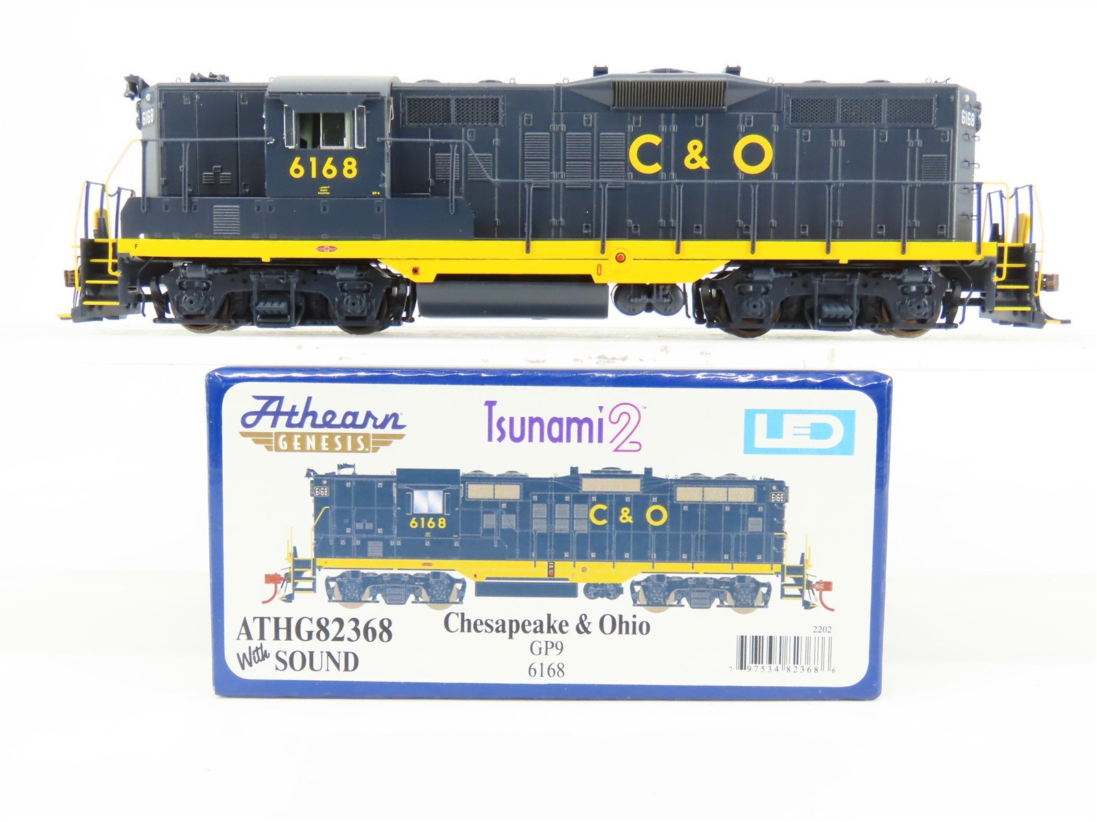 HO Scale Athearn Genesis ATHG82368 C&O EMD GP9 Diesel #6168 w/ DCC & Sound