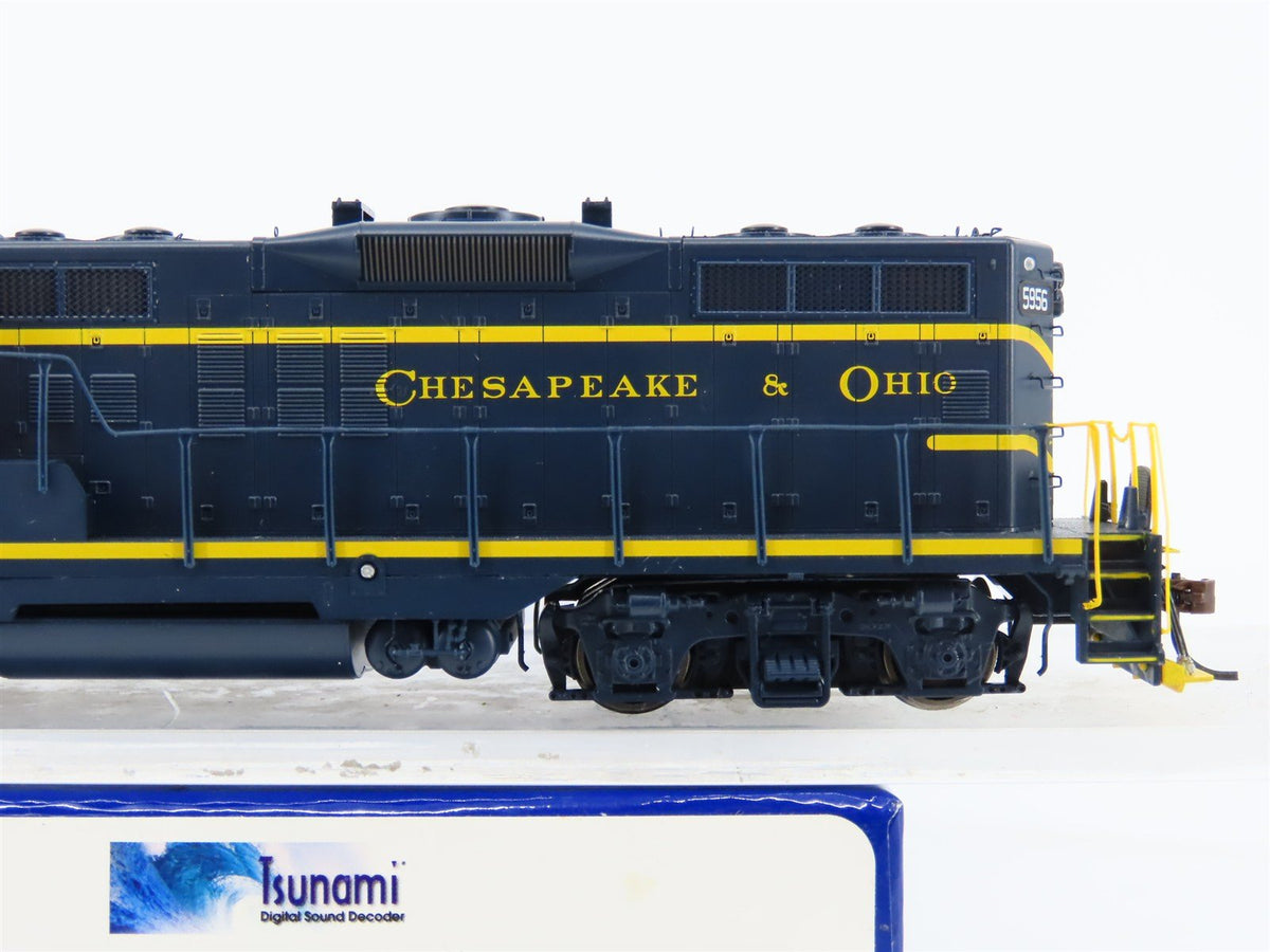 HO Athearn Genesis G62652 C&amp;O Chesapeake &amp; Ohio GP9 Diesel #5956 w/ DCC &amp; Sound