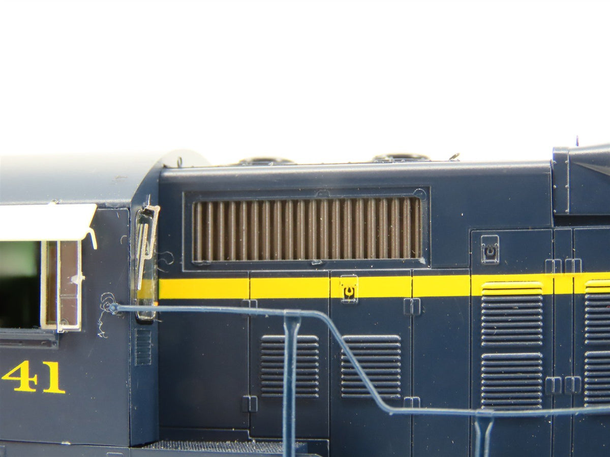 HO Athearn Genesis G62651 C&amp;O Chesapeake &amp; Ohio GP9 Diesel #5941 w/ DCC &amp; Sound