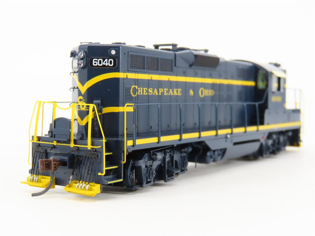 HO Athearn Genesis G62654 C&amp;O Chesapeake &amp; Ohio GP9 Diesel #6040 w/ DCC &amp; Sound