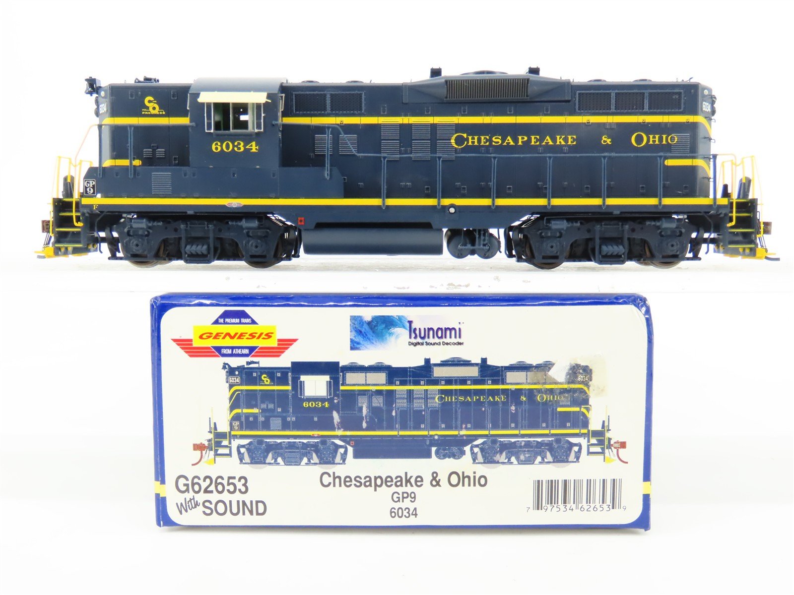 HO Athearn Genesis G62653 C&O Chesapeake & Ohio GP9 Diesel #6034 w/ DCC & Sound