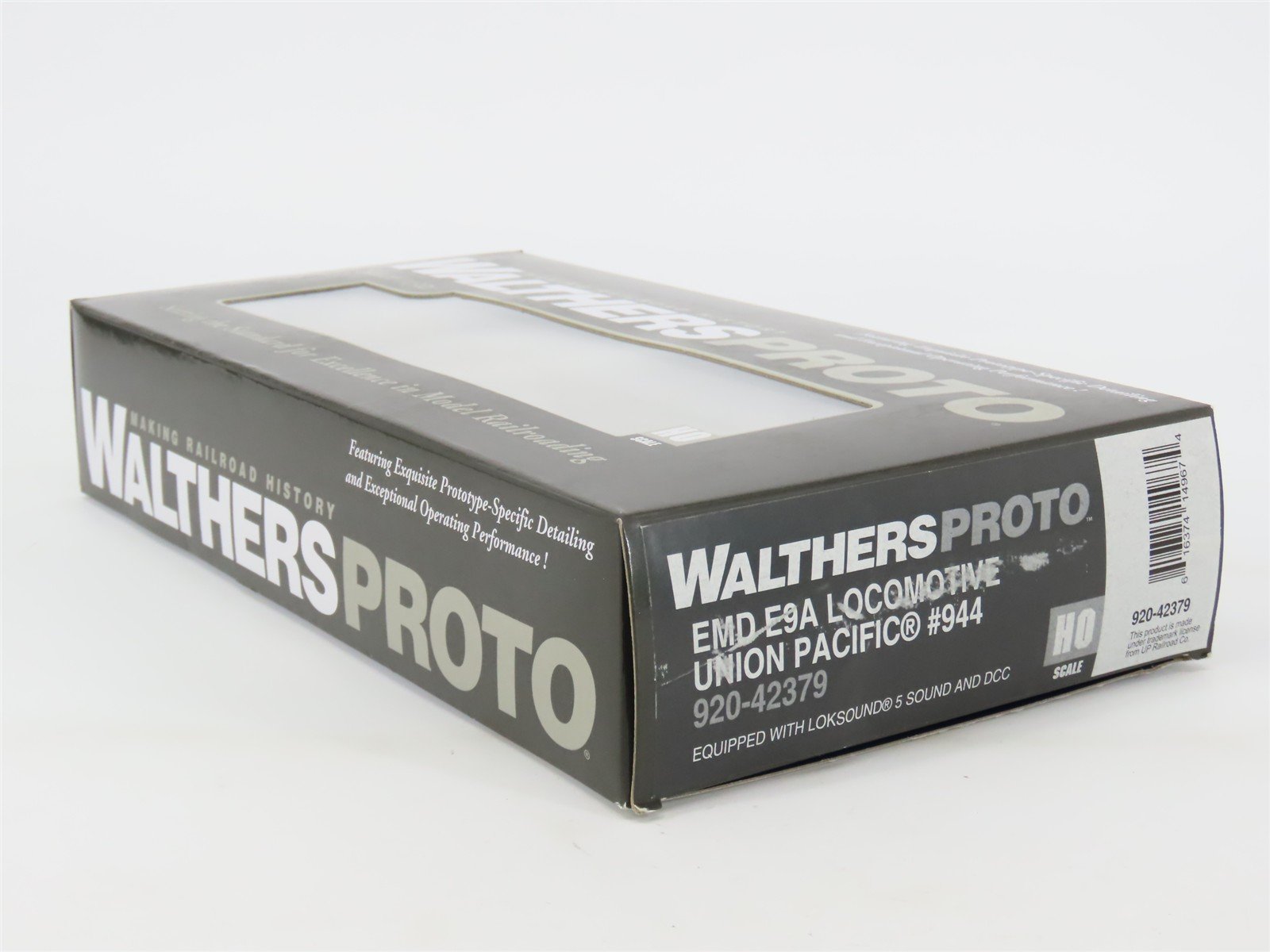 HO Walthers Proto 920-42379 UP Union Pacific EMD E9A Diesel #944 w/ DCC & Sound