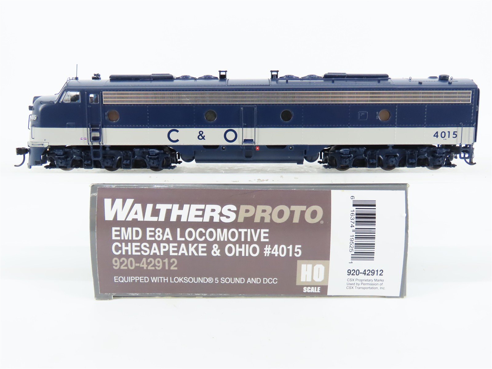 HO Walthers Proto 920-42912 C&O Chesapeake & Ohio E8A Diesel #4015 w/DCC & Sound
