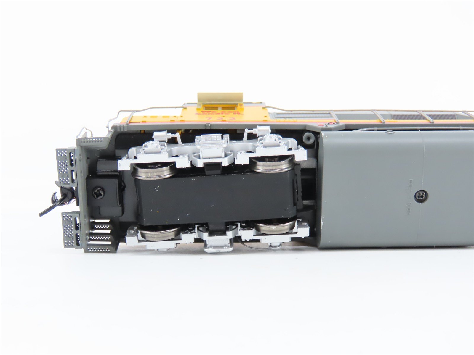 HO Walthers Proto 920-41866 UP Union Pacific EMD GP30 Diesel #722 w/ DCC & Sound