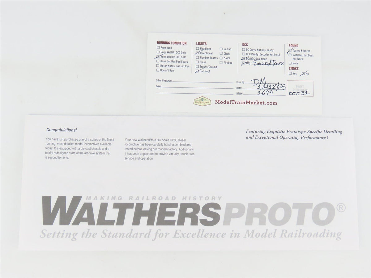 HO Walthers Proto 920-41866 UP Union Pacific EMD GP30 Diesel #722 w/ DCC &amp; Sound