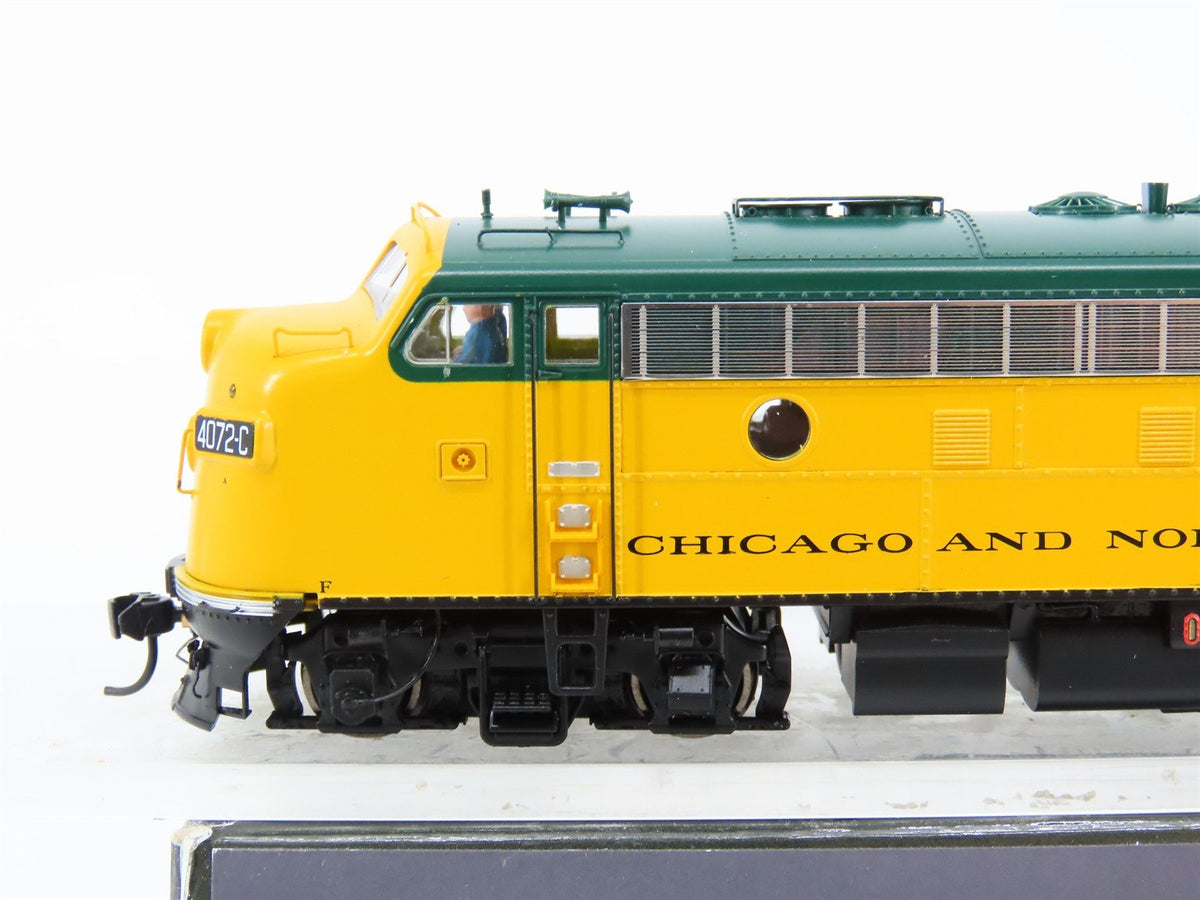 HO Scale Walthers Proto 920-40694 CNW EMD F7A Diesel #4072C w/ DCC &amp; Sound
