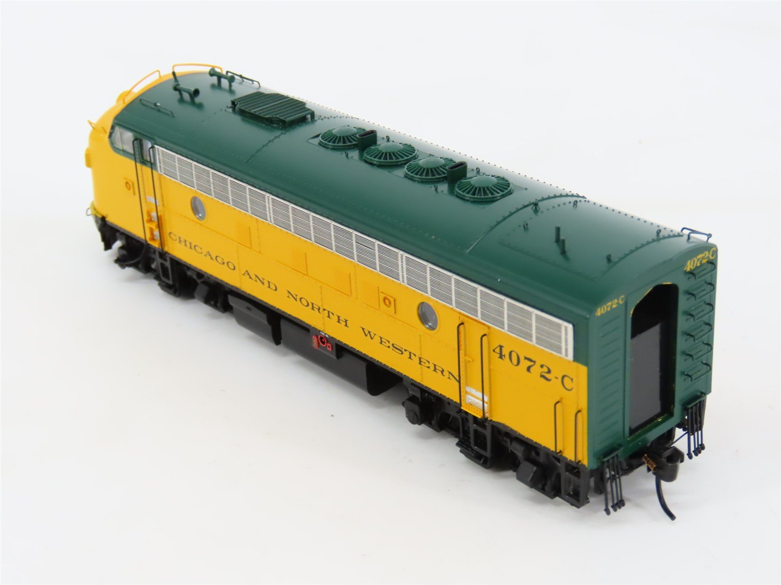 HO Scale Walthers Proto 920-40694 CNW EMD F7A Diesel #4072C w/ DCC & Sound